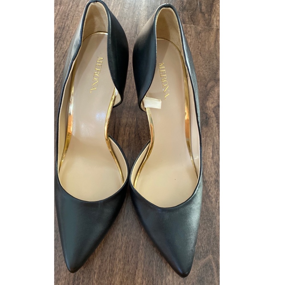 Black stiletto heels